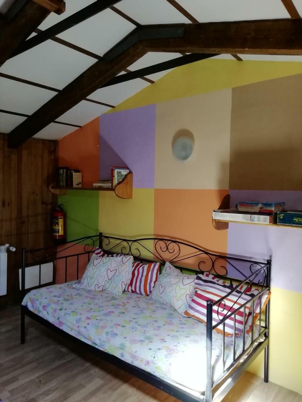 La Casa De Colores Villa Munopepe Bagian luar foto